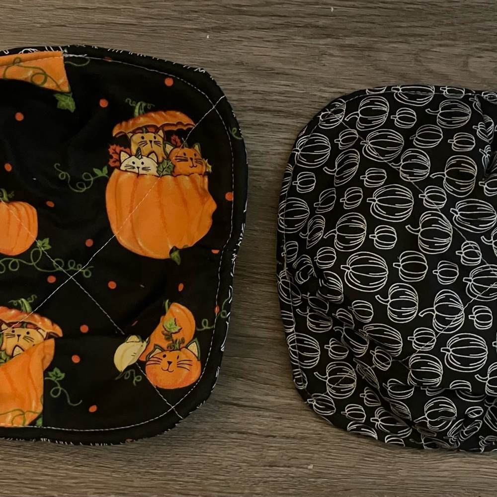 Halloween Pumpkin-Themed Quilted Bowl Cozy Set of 2